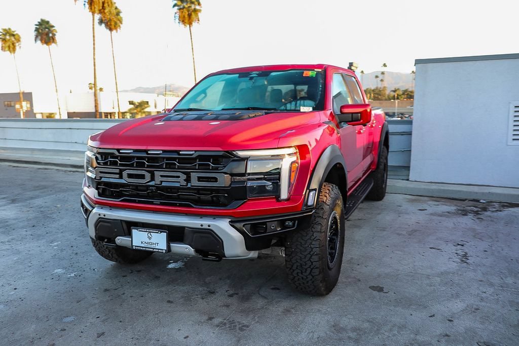 Used 2025 Ford F150 Raptor AWD/4WD image 4