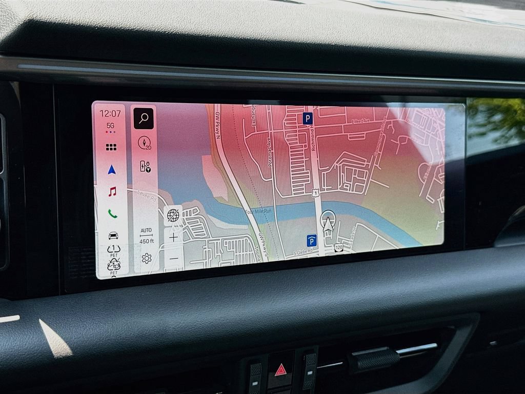 New 2026 Porsche Macan 4 Electric AWD/4WD image 16