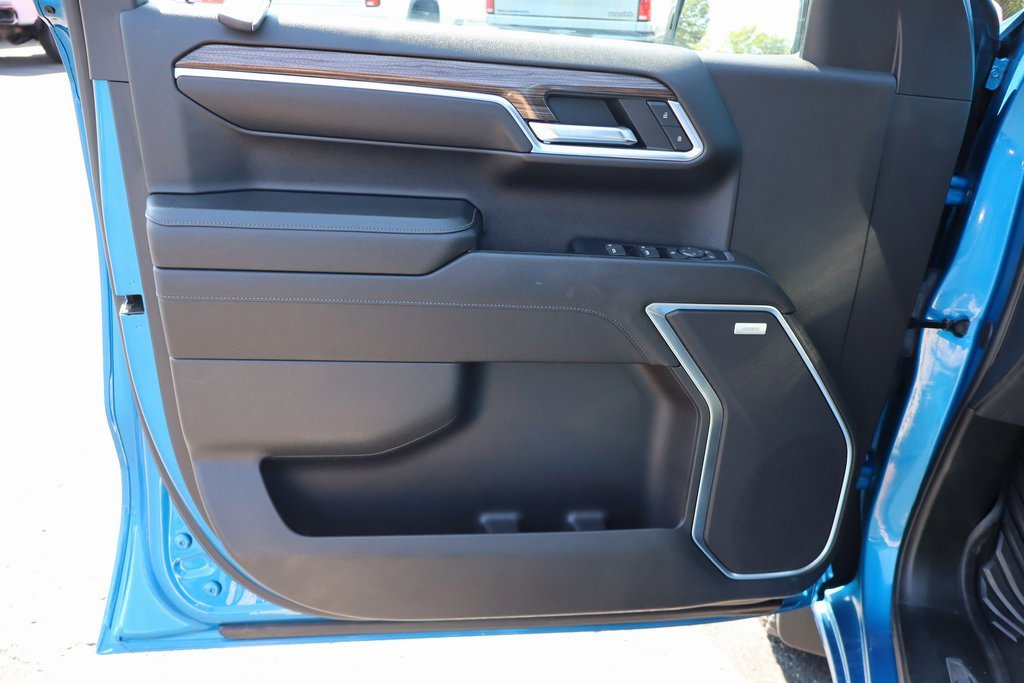 Used 2022 Chevrolet Silverado 1500 LT Trail Boss w/ LT Trail Boss Premium Package image 22