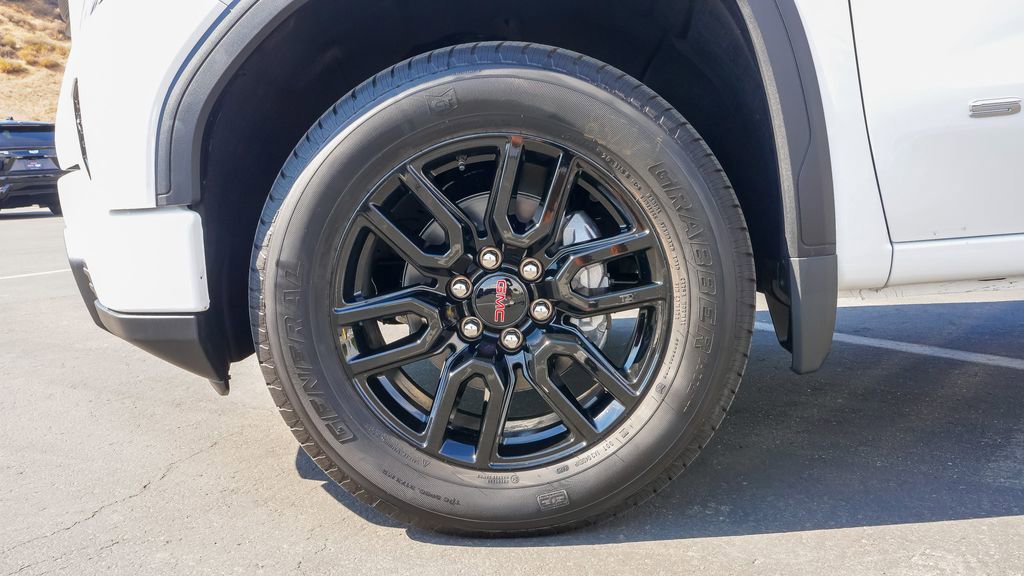 New 2026 GMC Sierra 1500 Pro w/ Graphite Edition image 9