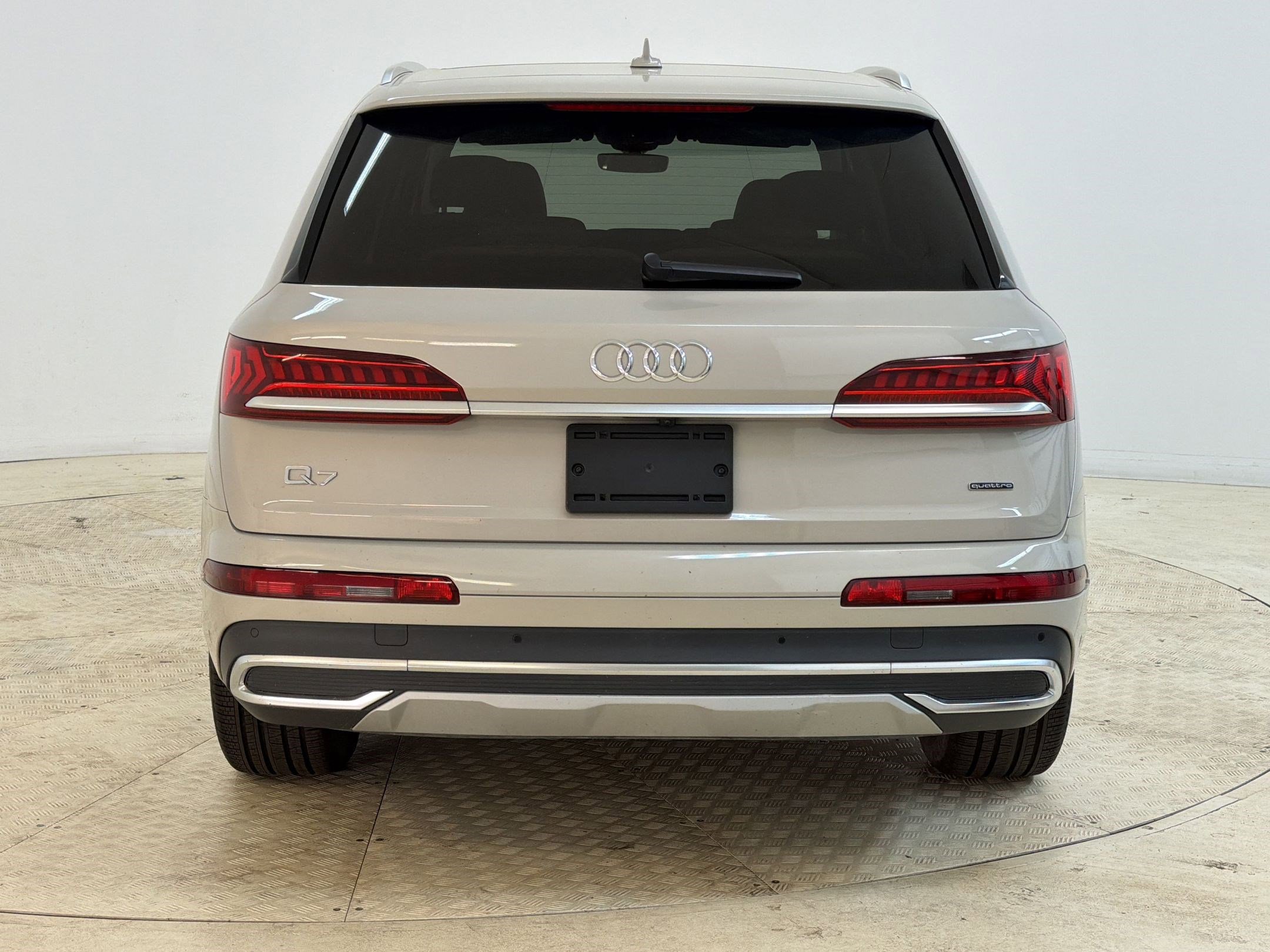 Used 2022 Audi Q7 3.0T Prestige image 10