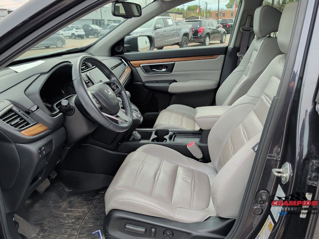 Used 2017 Honda CR-V Touring image 11