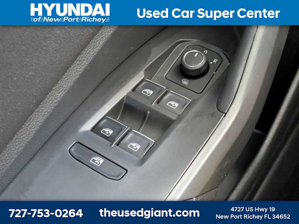 Used 2024 Volkswagen Jetta Sport FWD image 26