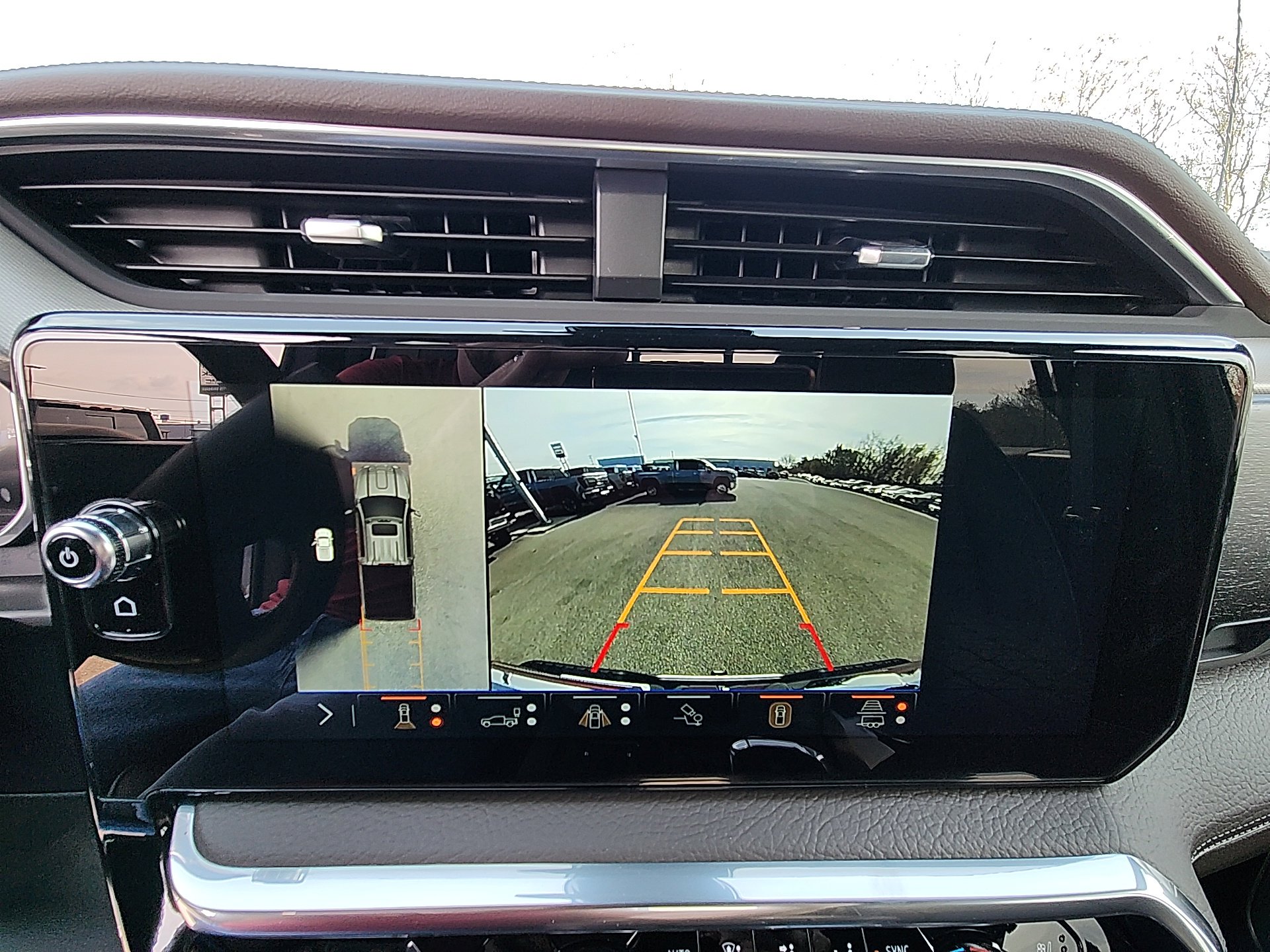 New 2026 GMC Sierra 2500 Denali image 24