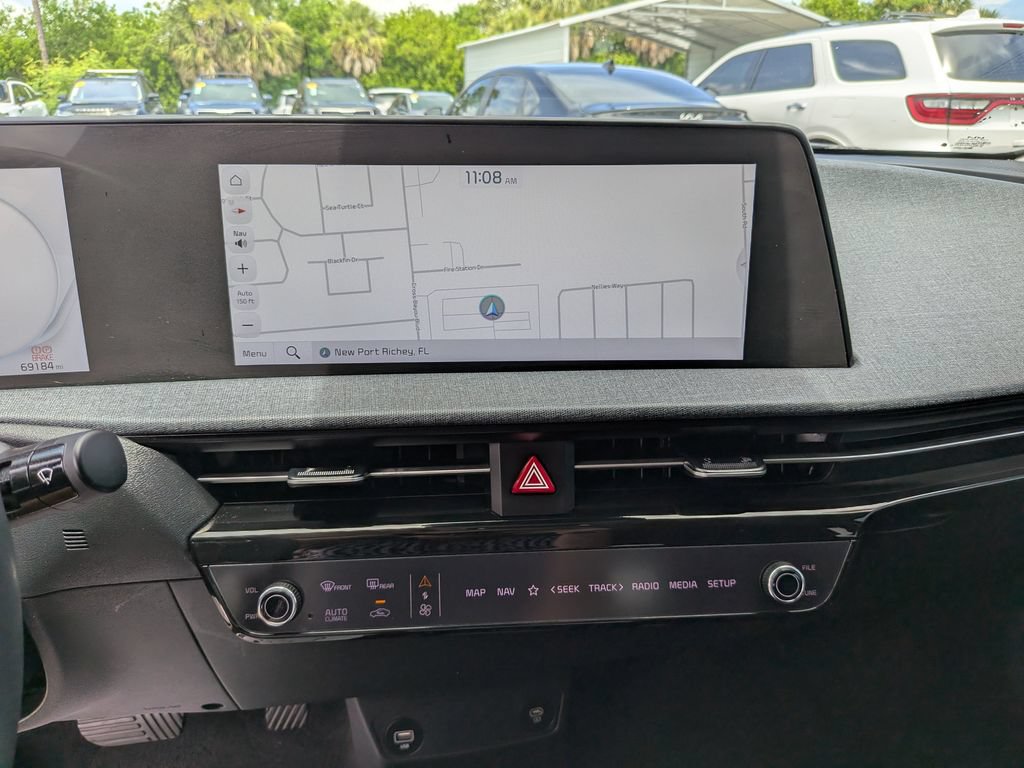 Certified 2022 Kia EV6 Wind w/ Wind Technology Package AWD/4WD image 24