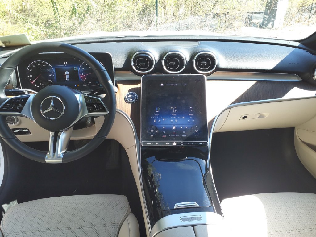Used 2023 Mercedes-Benz C 300 4MATIC Sedan image 22