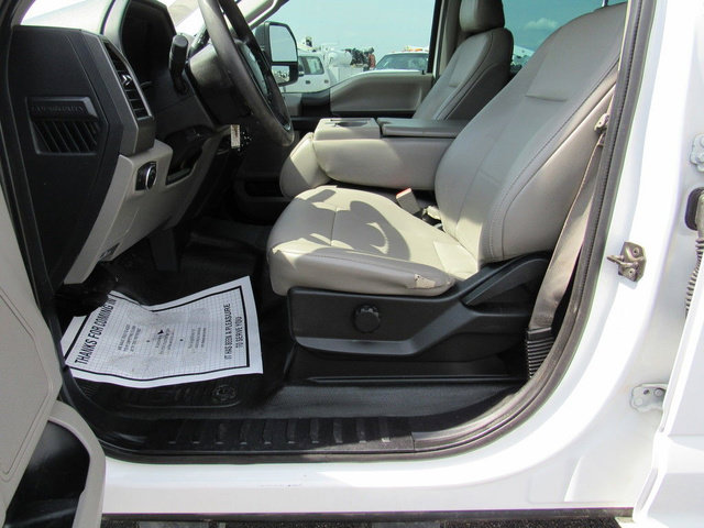 Used 2019 Ford F350 XL w/ Power Equipment Group AWD/4WD image 37