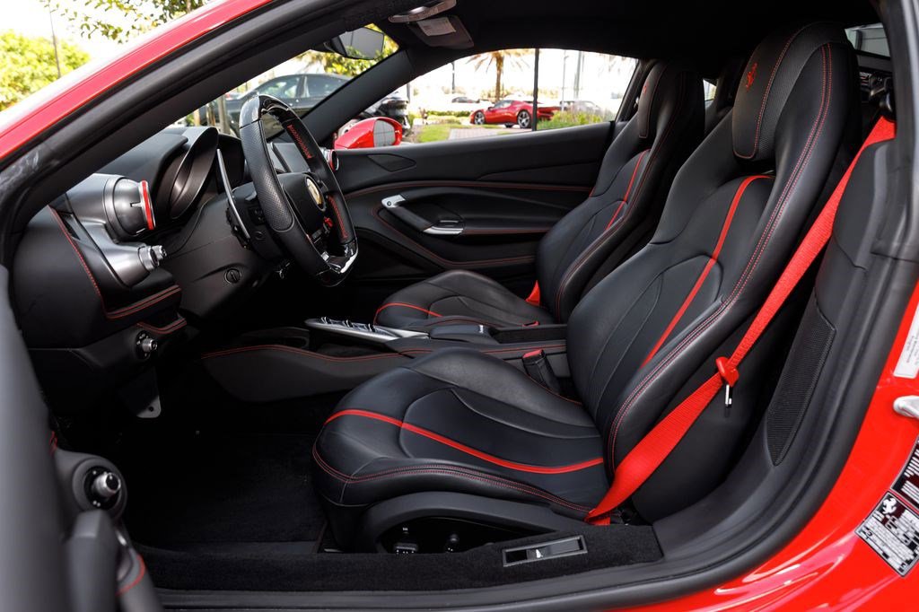 Used 2022 Ferrari F8 Tributo RWD image 22