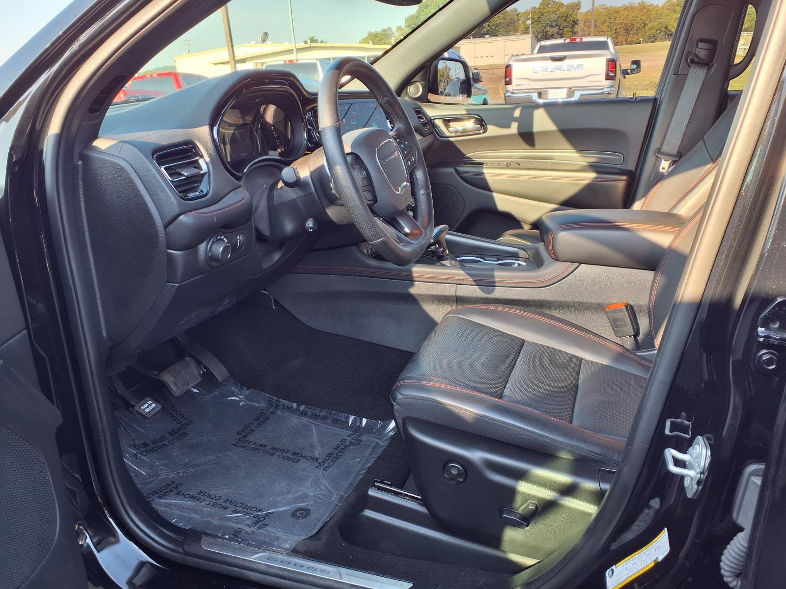 Used 2025 Dodge Durango GT AWD/4WD image 14