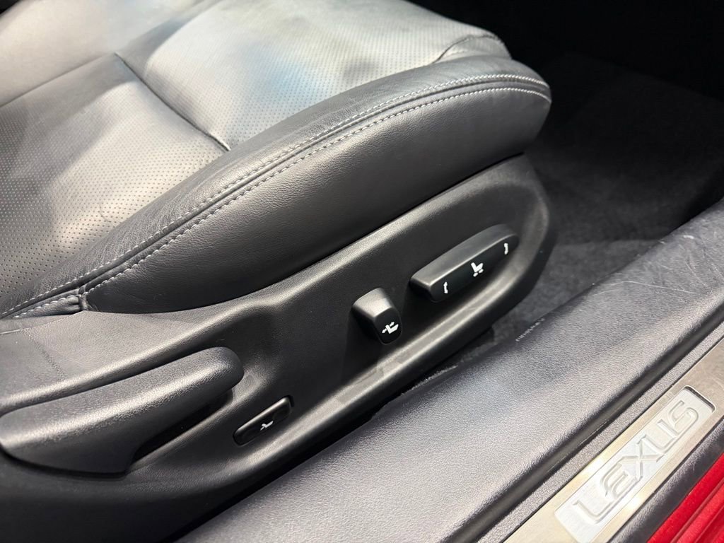 Used 2012 Lexus IS 350C w/ Luxury Pkg image 40