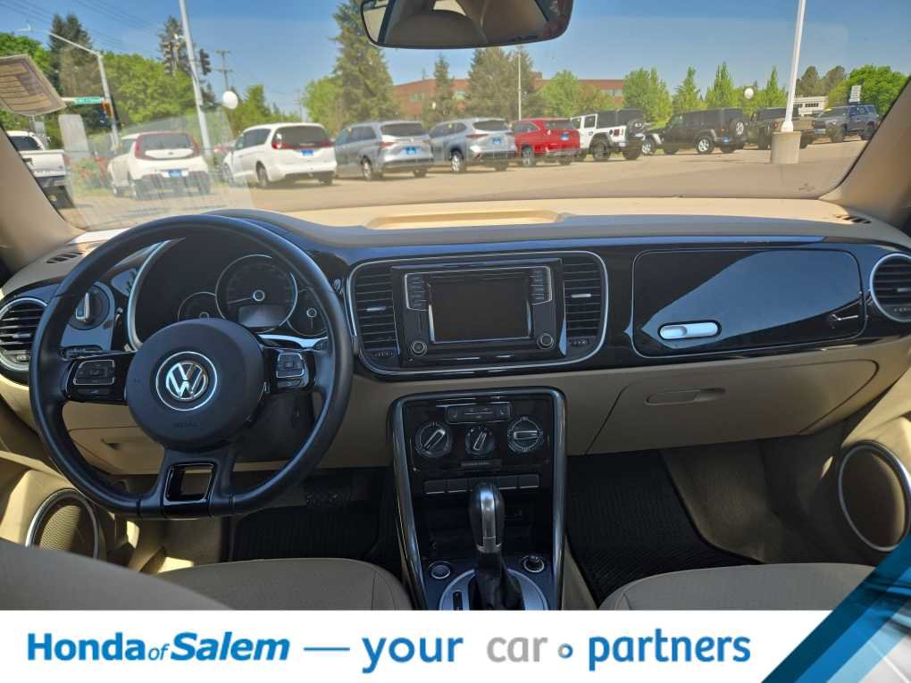 Used 2017 Volkswagen Beetle 1.8T SEL FWD image 8