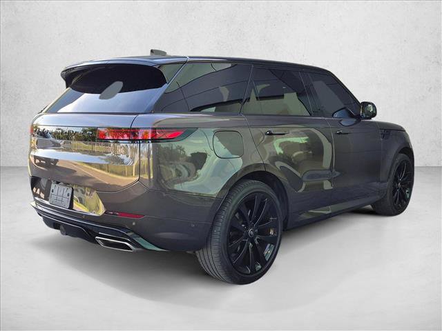Used 2024 Land Rover Range Rover Sport Dynamic SE AWD/4WD image 5