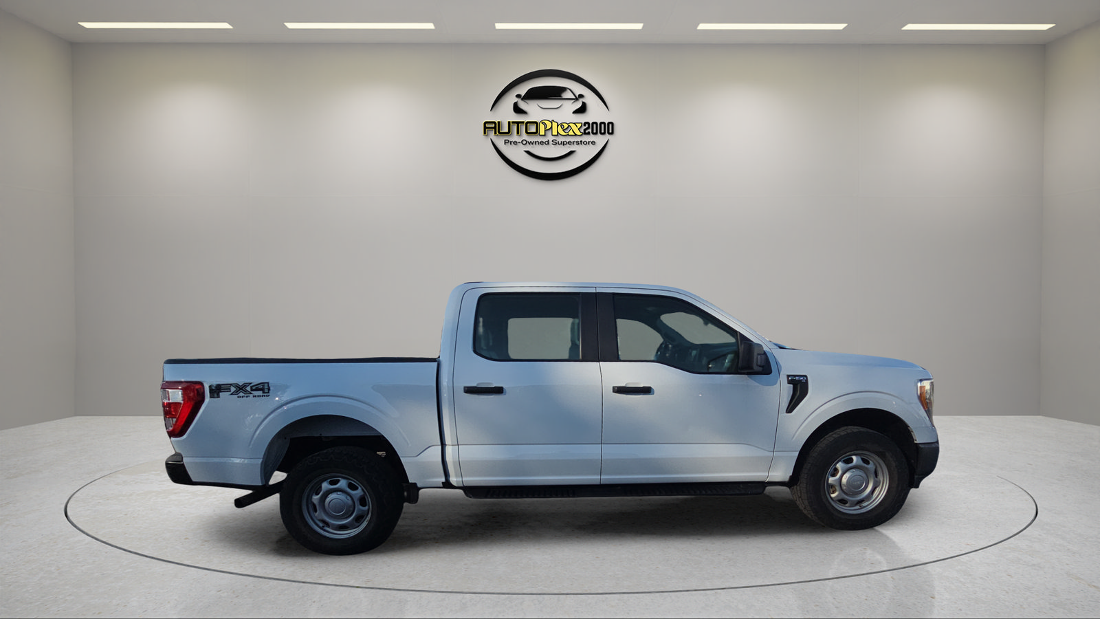 Used 2022 Ford F150 XL w/ Trailer Tow Package AWD/4WD image 8