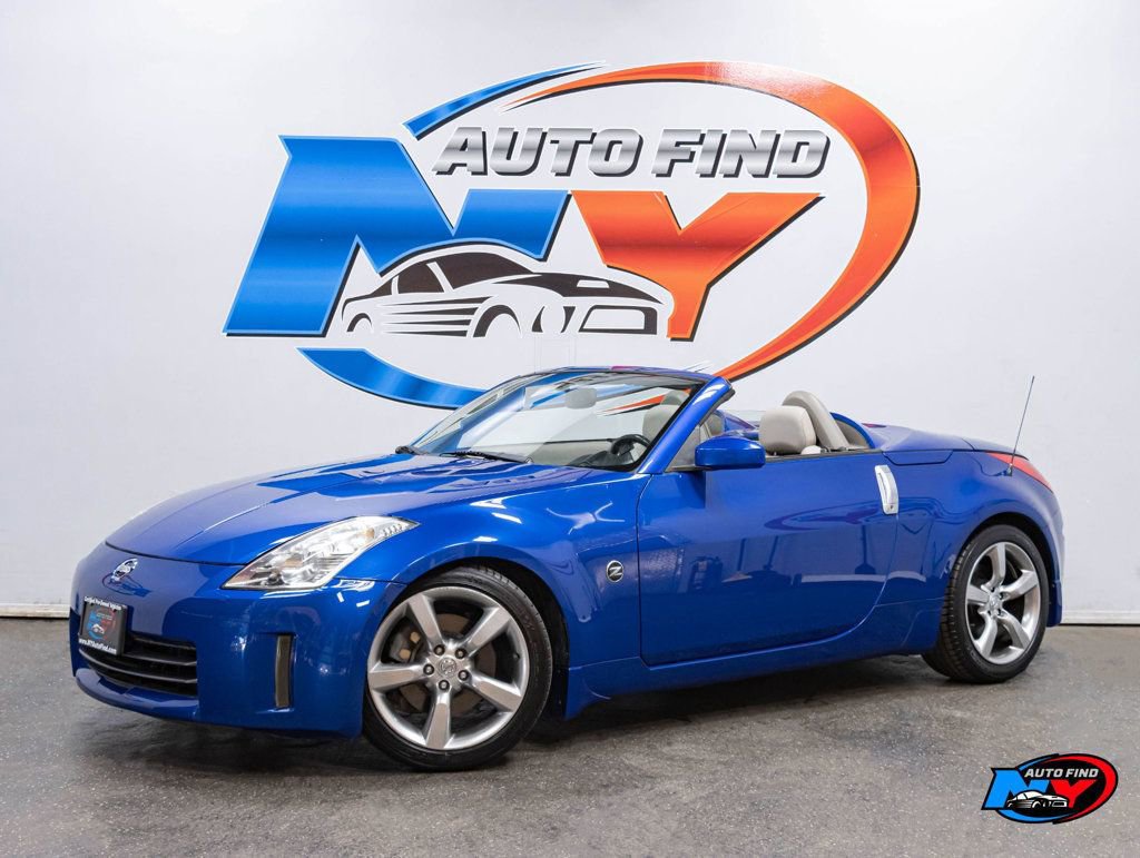Used 2006 Nissan 350Z Touring RWD image 7