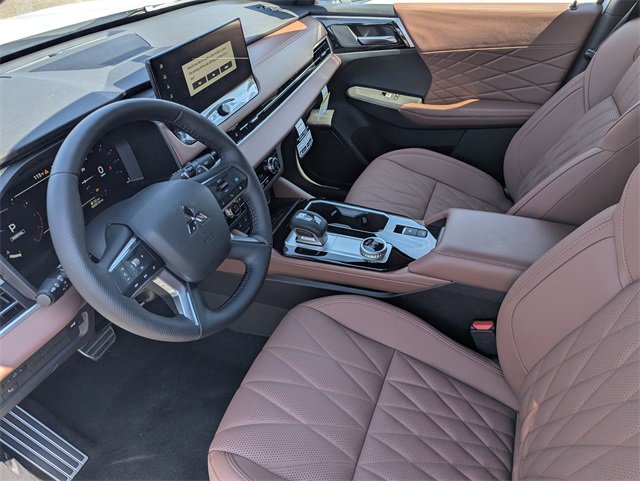 New 2025 Mitsubishi Outlander SEL image 10