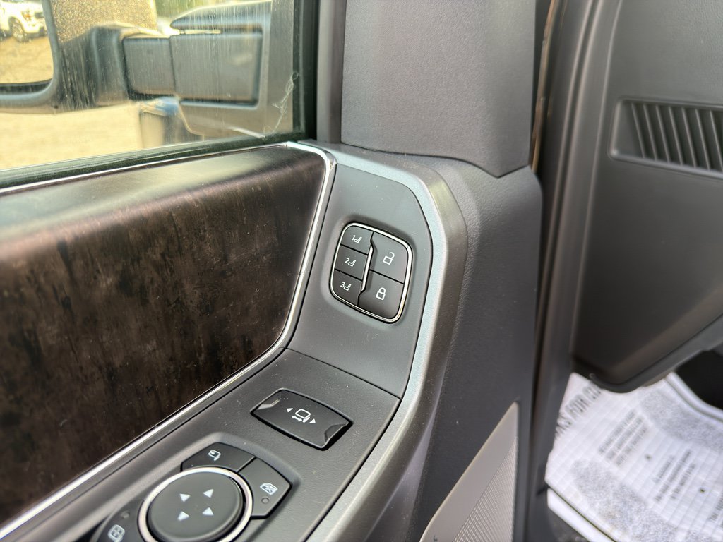 New 2026 Ford F250 Lariat w/ Lariat Premium Package AWD/4WD image 28