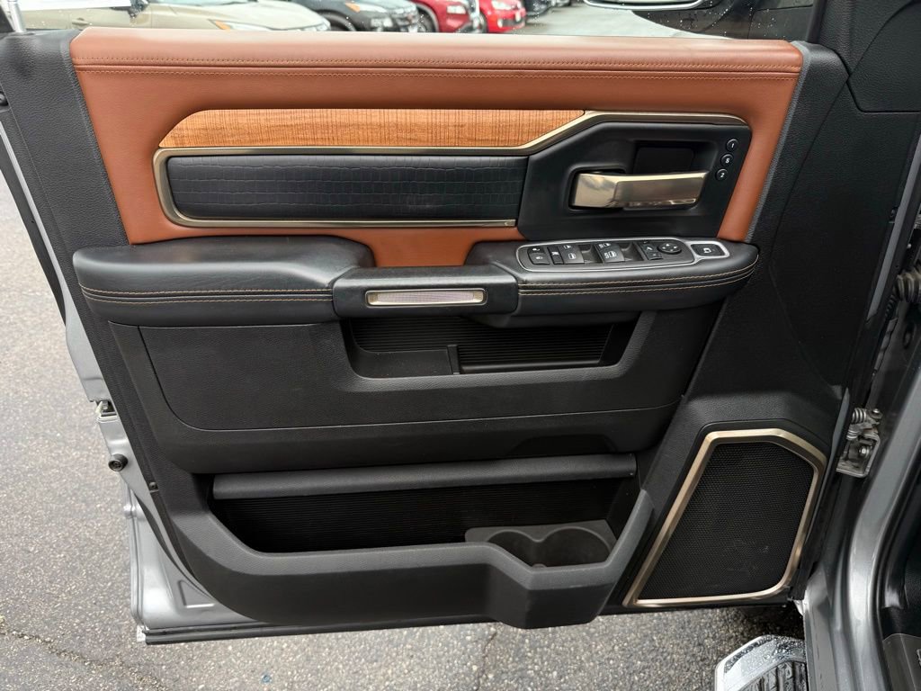 Used 2022 RAM 2500 Limited image 21