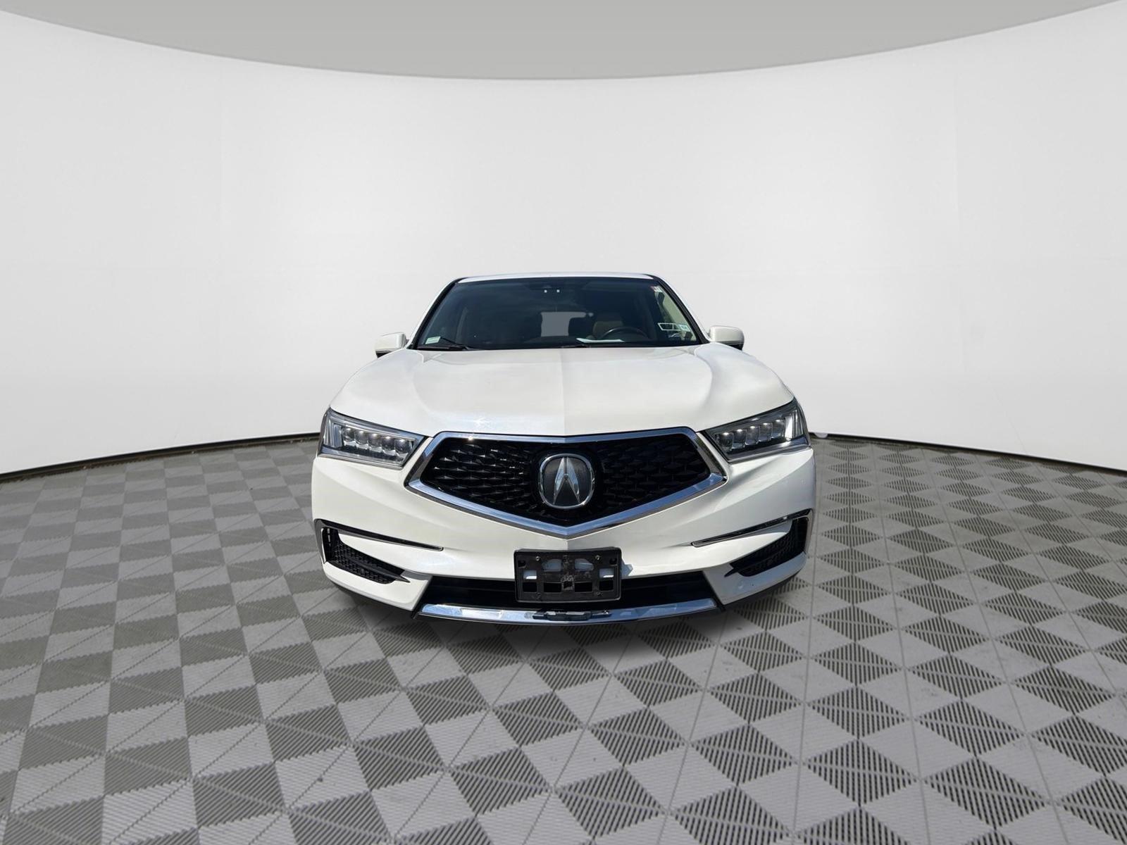 Used 2018 Acura MDX SH-AWD image 2