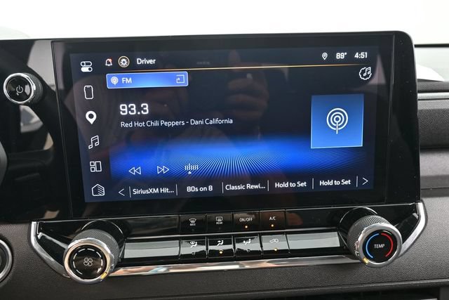 Used 2025 Chevrolet Colorado W/T RWD image 21