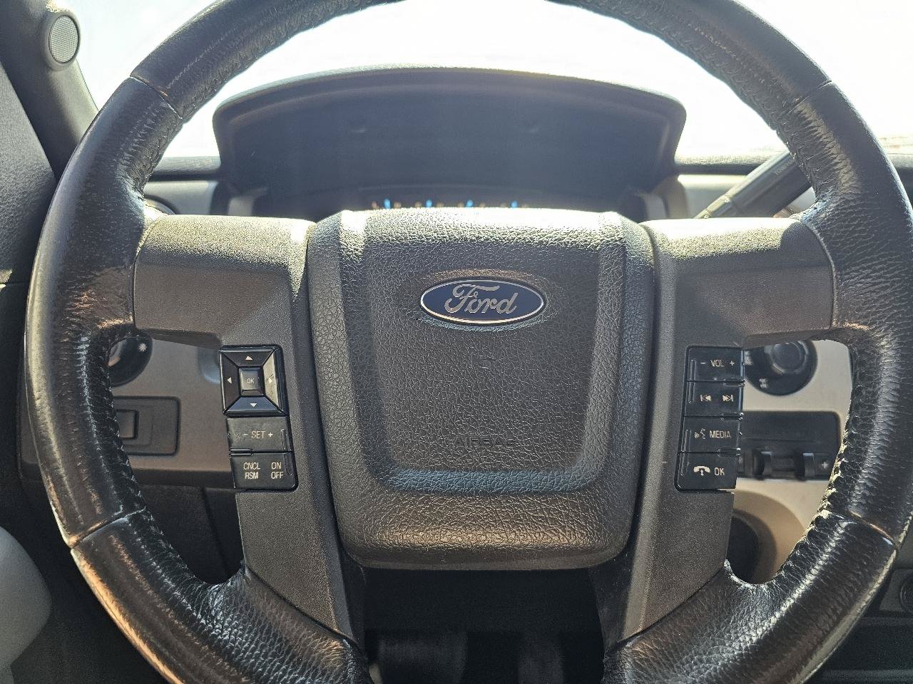 Used 2012 Ford F150 XLT w/ XLT Chrome Pkg AWD/4WD image 7