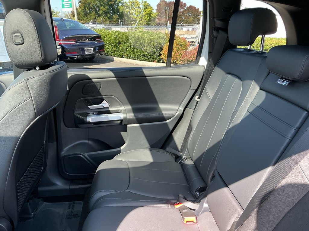 New 2026 Mercedes-Benz GLB 250 4MATIC image 22