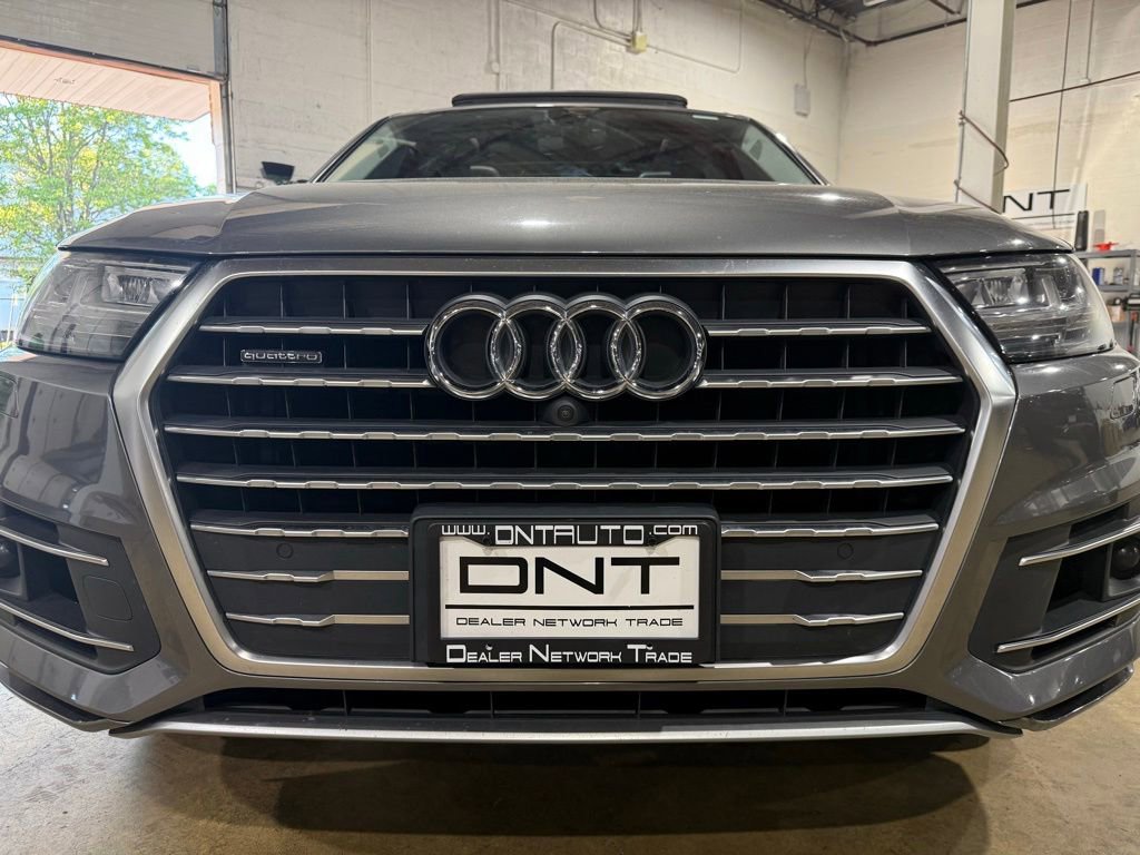 Used 2017 Audi Q7 3.0T Prestige AWD/4WD image 12
