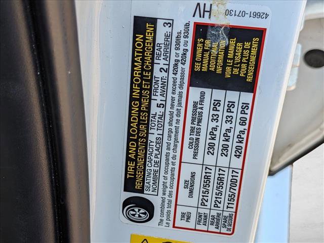 Used 2017 Toyota Avalon XLE Premium image 17