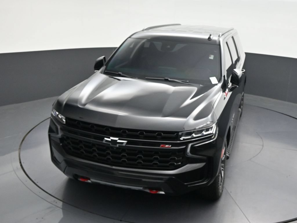Used 2024 Chevrolet Suburban Z71 w/ Z71 Off-Road Package AWD/4WD image 23