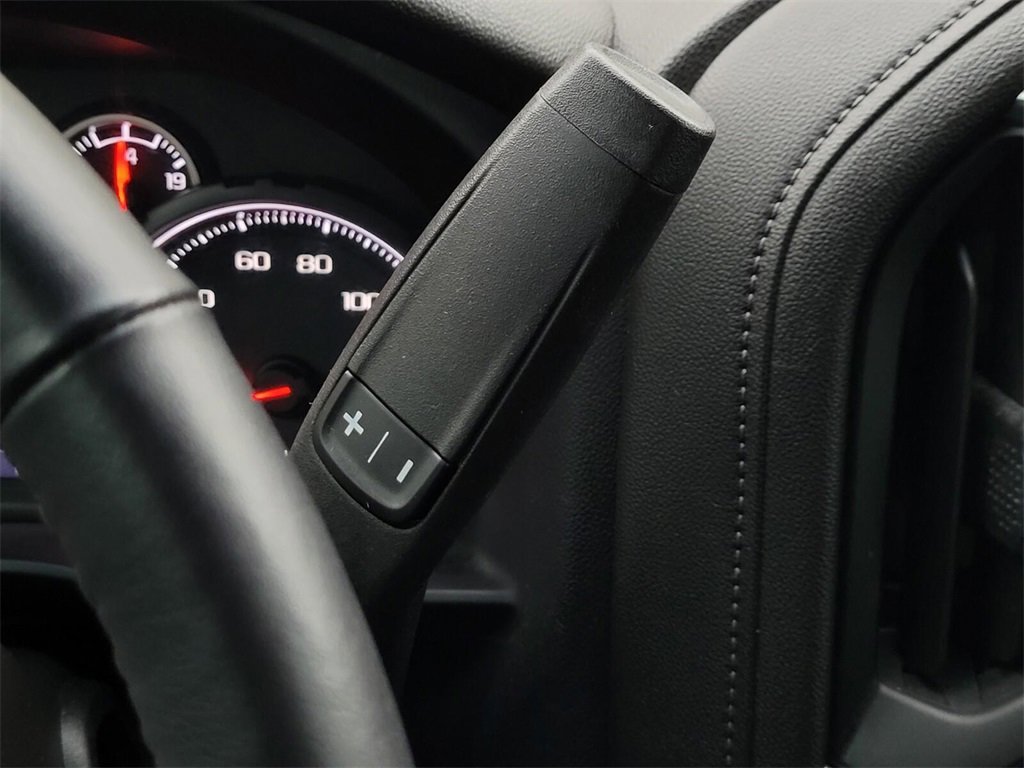 Used 2022 Chevrolet Silverado 1500 LT image 20