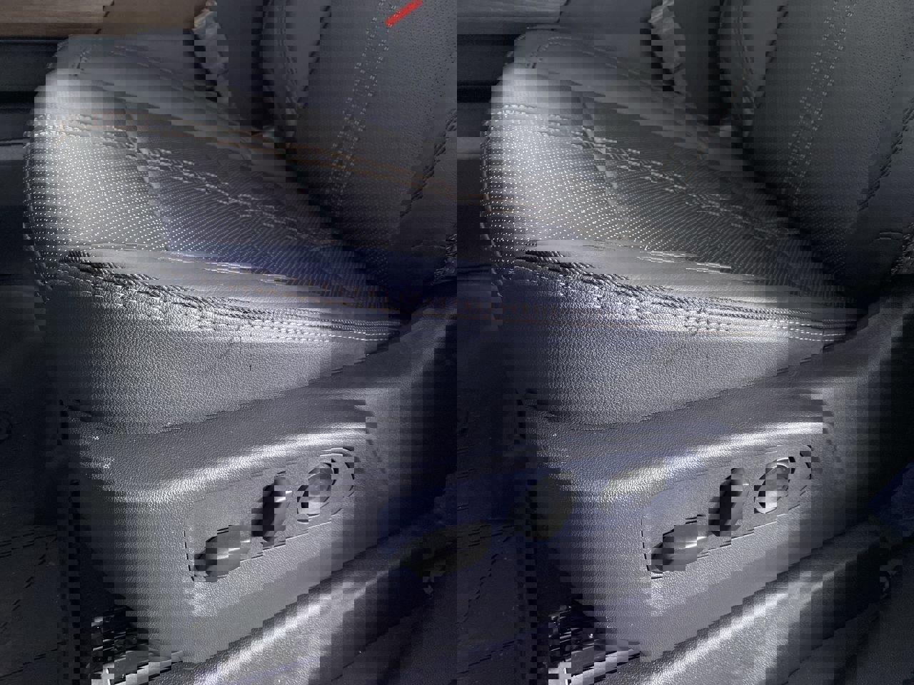 New 2026 Chevrolet Silverado 1500 High Country image 10