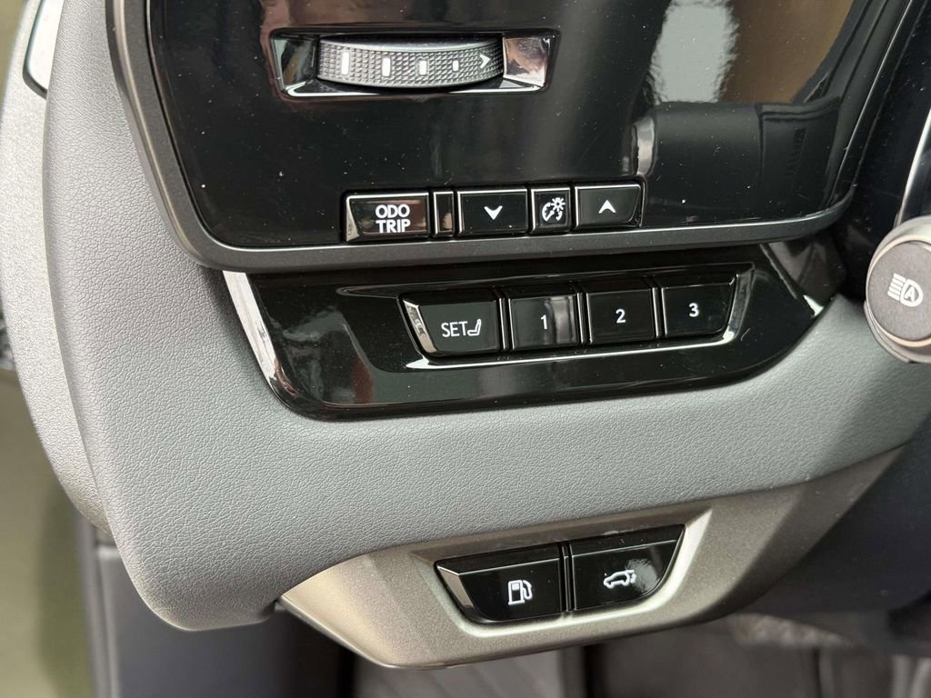 Used 2023 Lexus RX 350 Premium w/ Accessory Package (Z1) image 22