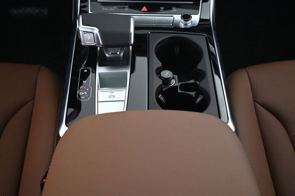 New 2026 Audi Q8 Premium Plus image 13