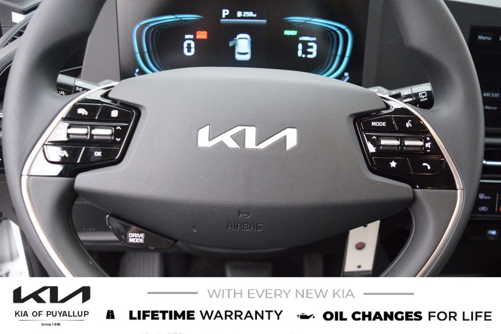 New 2026 Kia Niro LX FWD image 26