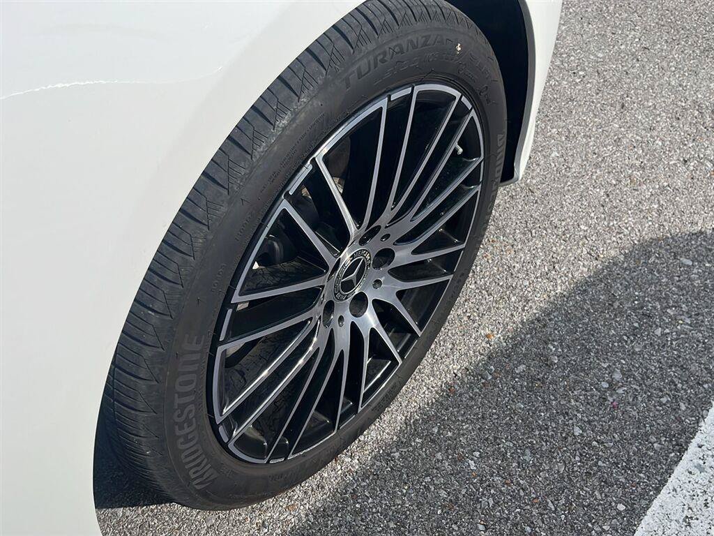Used 2025 Mercedes-Benz C 300 Sedan image 19