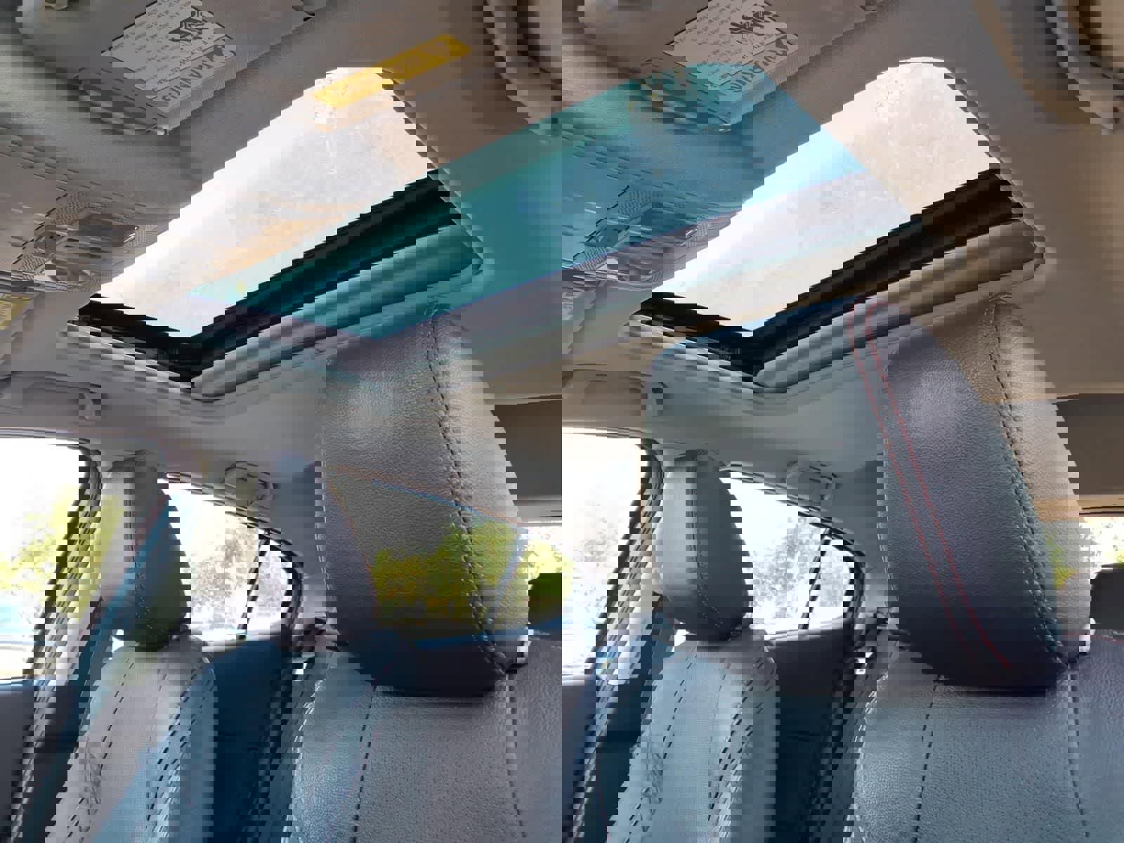 Used 2014 MAZDA MAZDA3 s Grand Touring w/ Technology Package FWD image 14