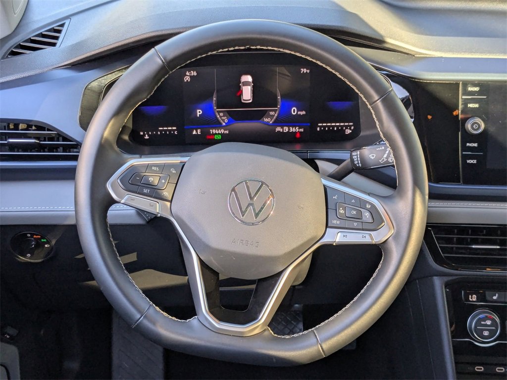 Used 2024 Volkswagen Taos SE image 24