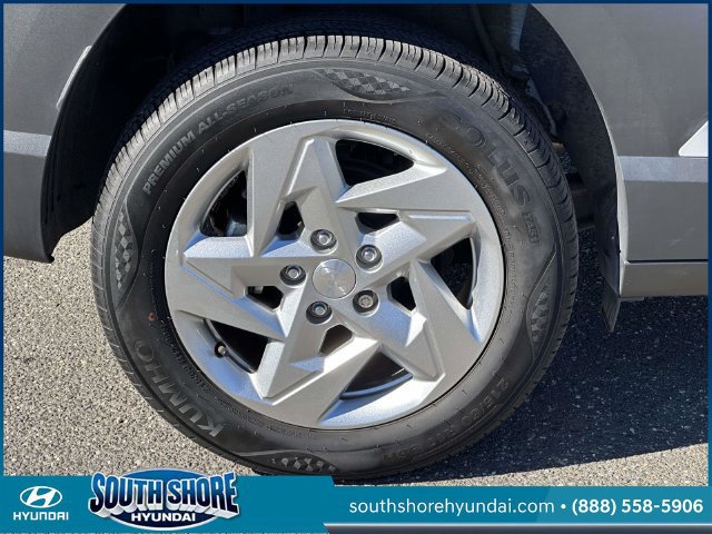 Certified 2024 Hyundai Kona SE AWD/4WD image 9