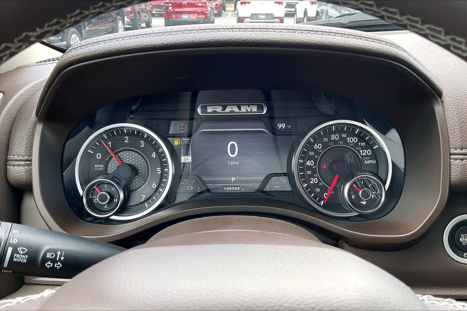 Used 2025 RAM 1500 Laramie AWD/4WD image 38