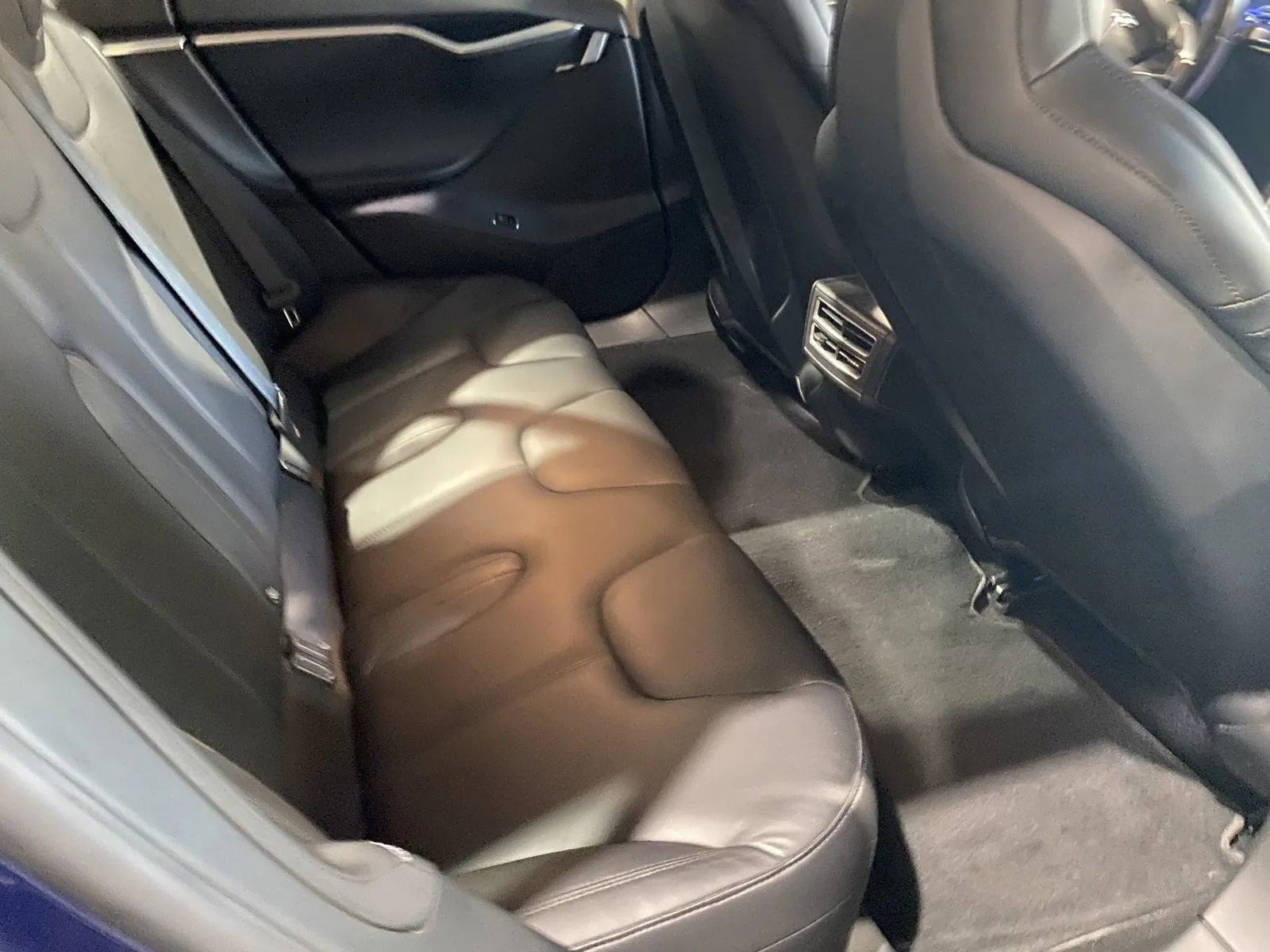 Used 2016 Tesla Model S AWD image 7