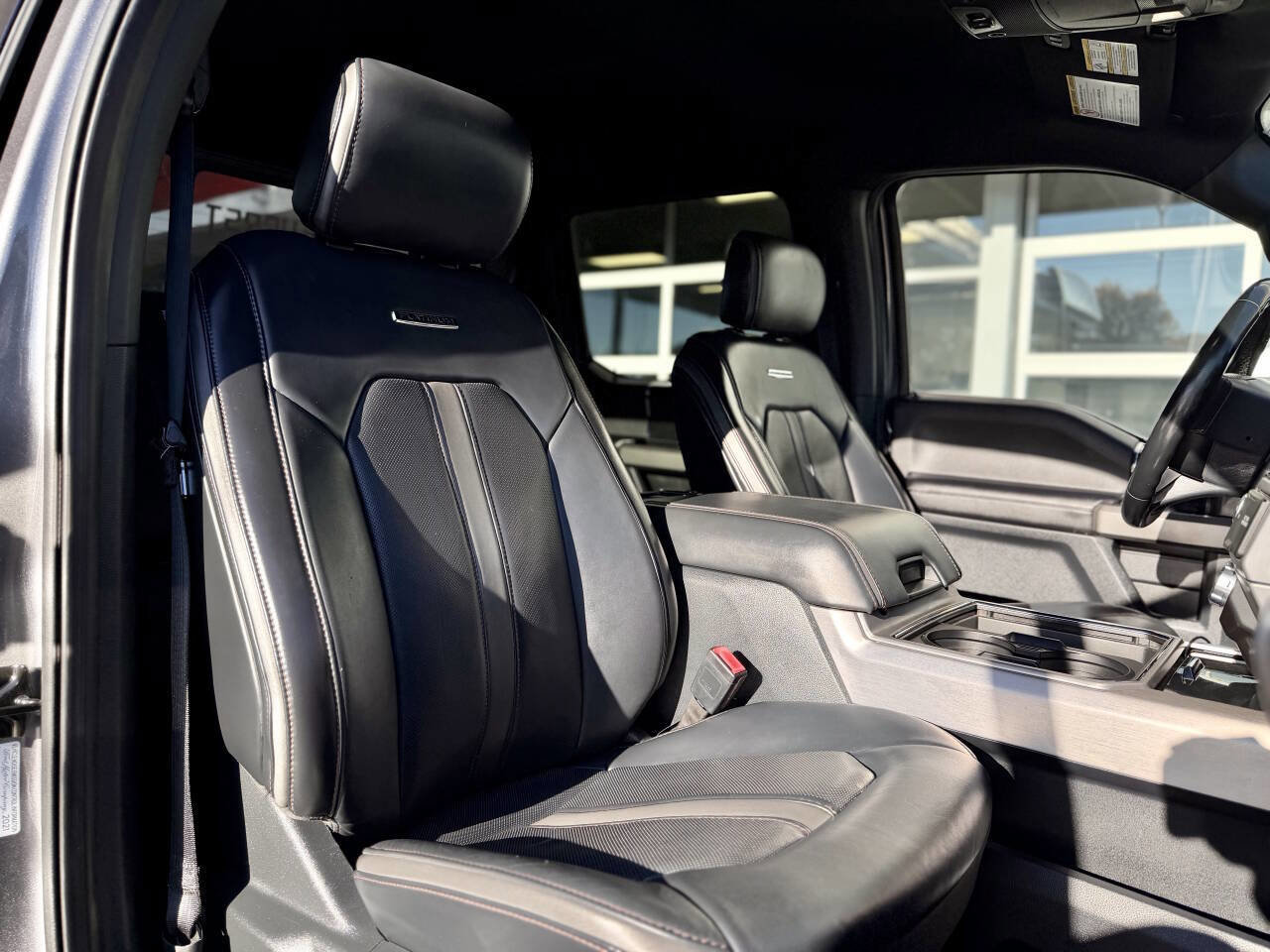 Used 2022 Ford F350 Platinum image 40