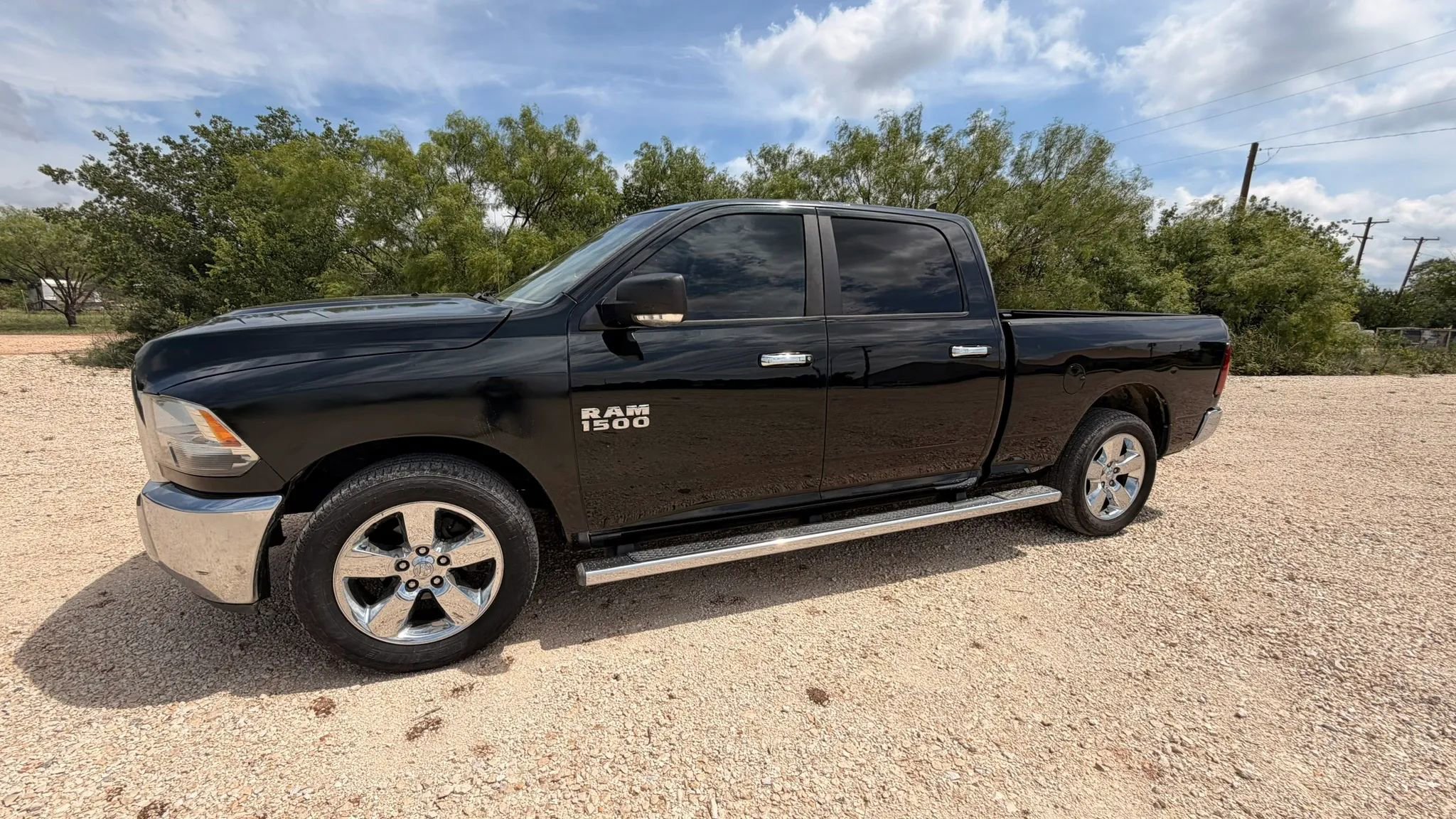Used 2015 RAM 1500 Lone Star RWD image 1