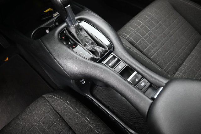 Used 2024 Honda HR-V LX image 21