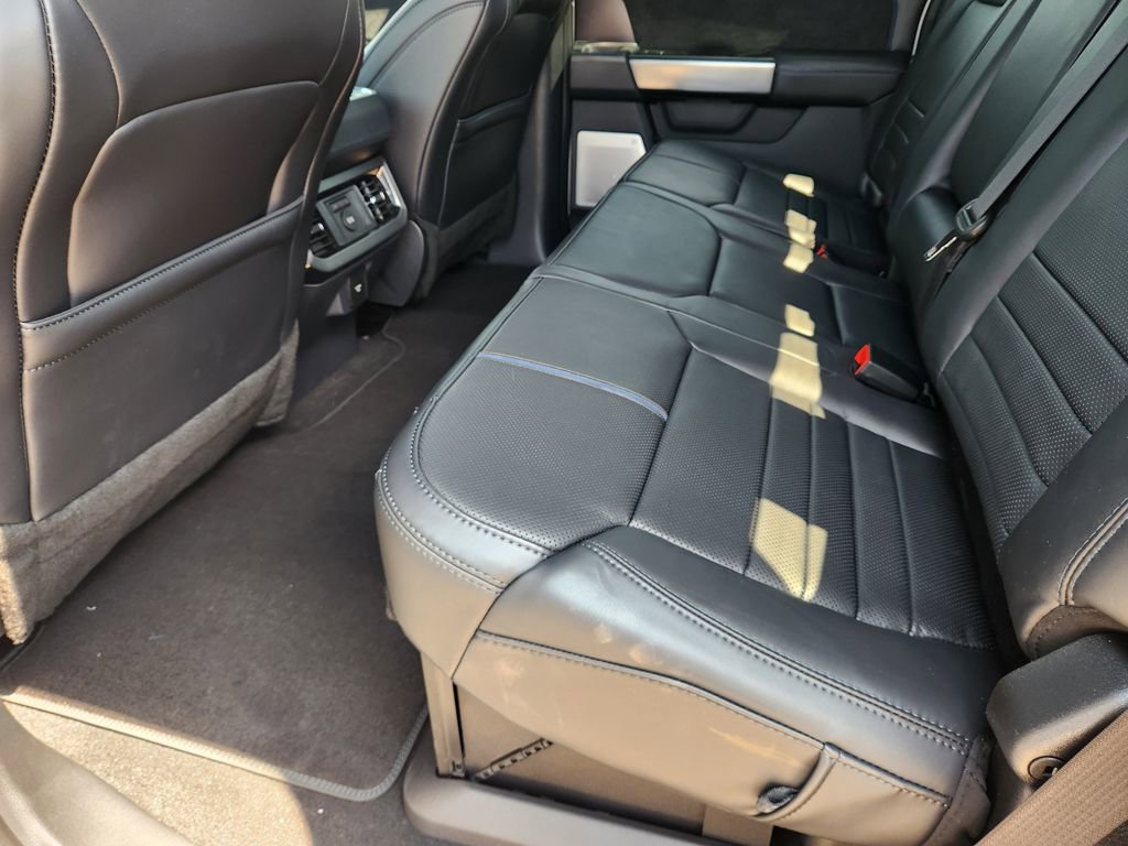 New 2026 Ford F250 Platinum image 20