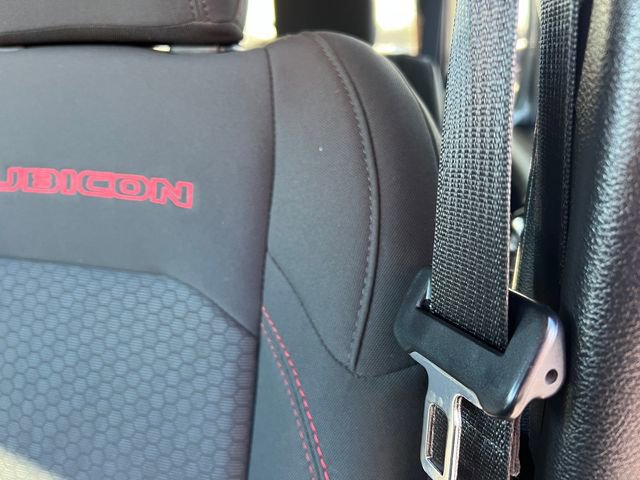 Used 2020 Jeep Wrangler Unlimited Rubicon w/ Uconnect 4C Nav & Sound Group image 12