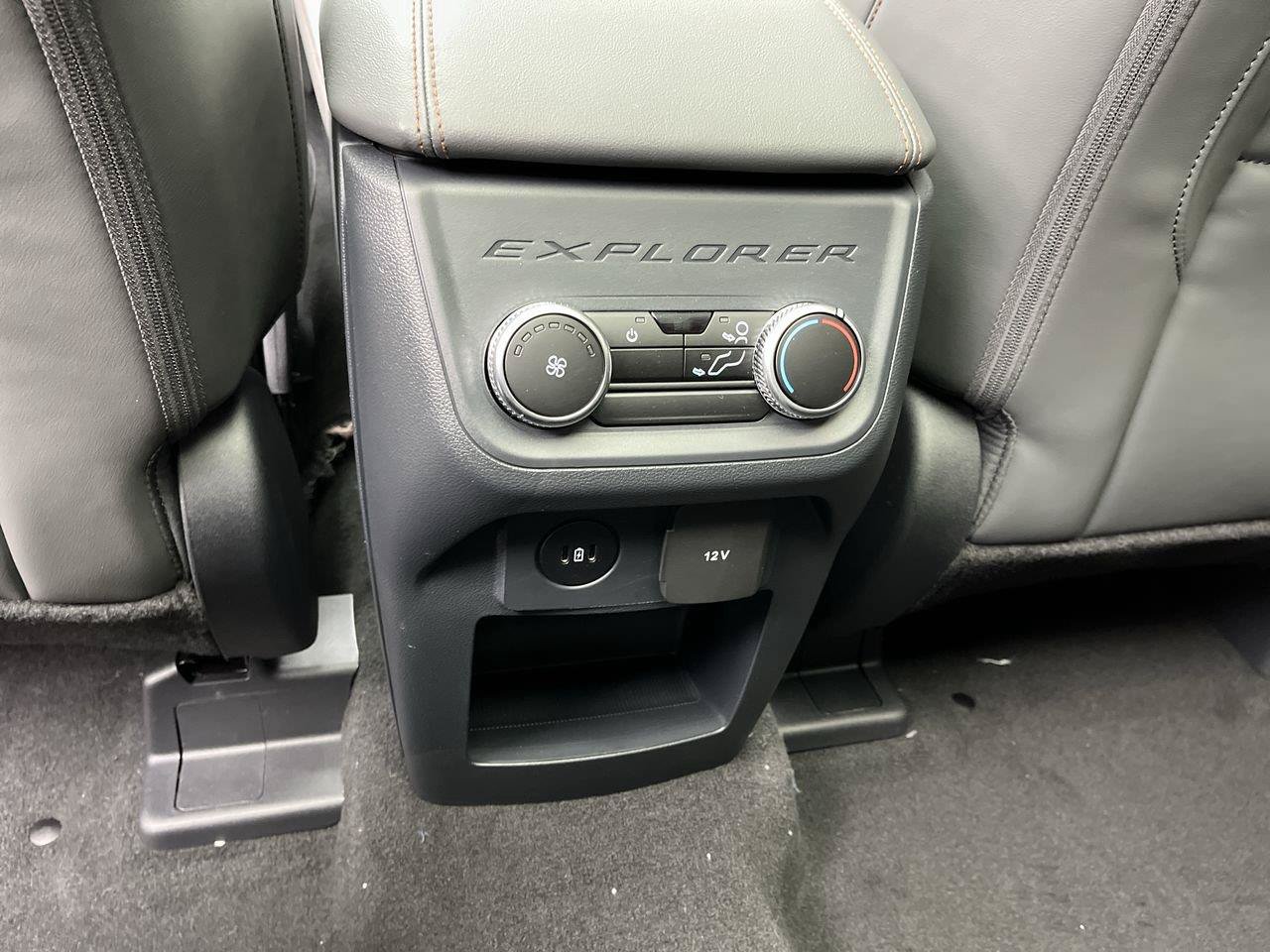 New 2027 Ford Explorer Active w/ Active Comfort Package AWD/4WD image 14