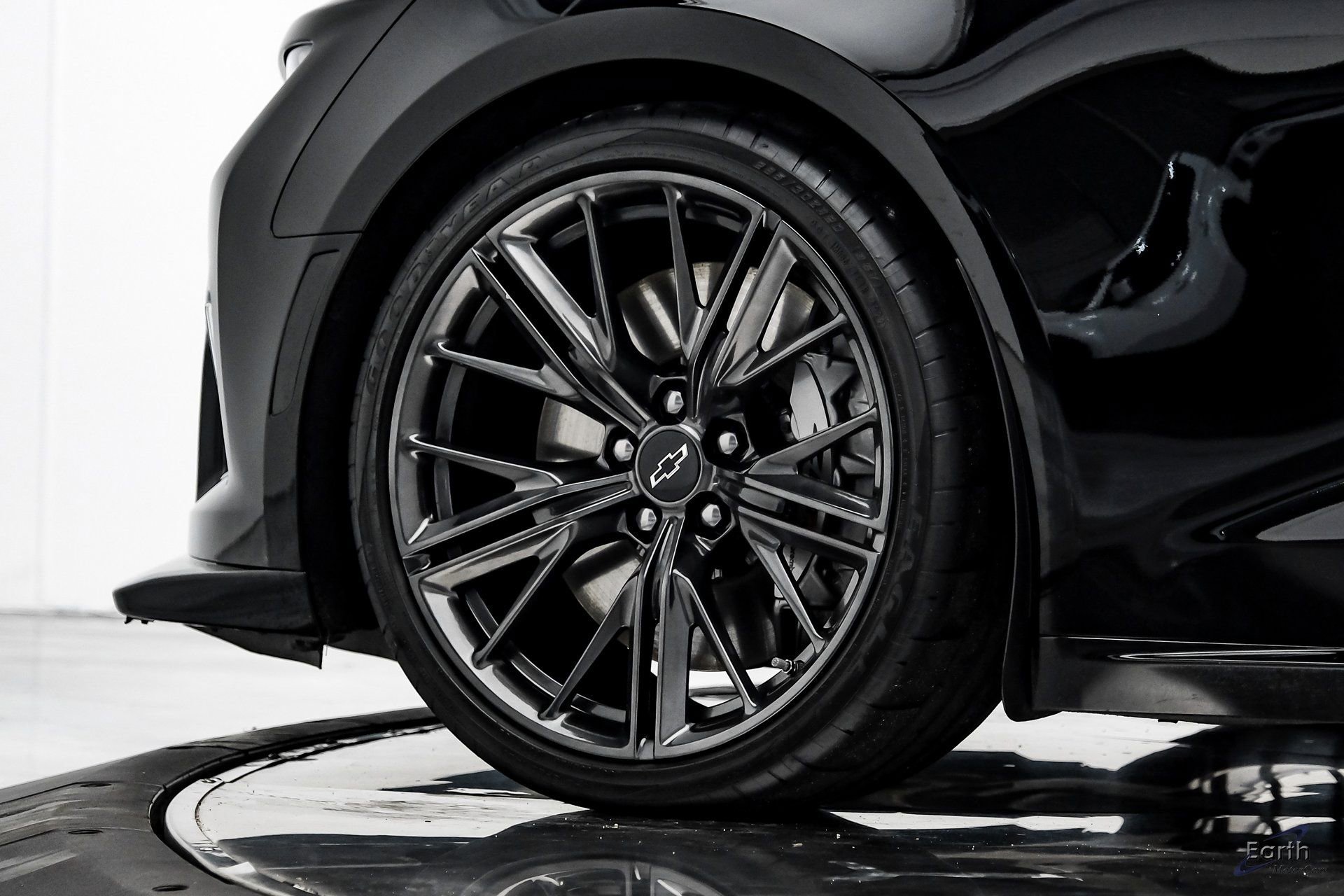 Used 2021 Chevrolet Camaro ZL1 image 79