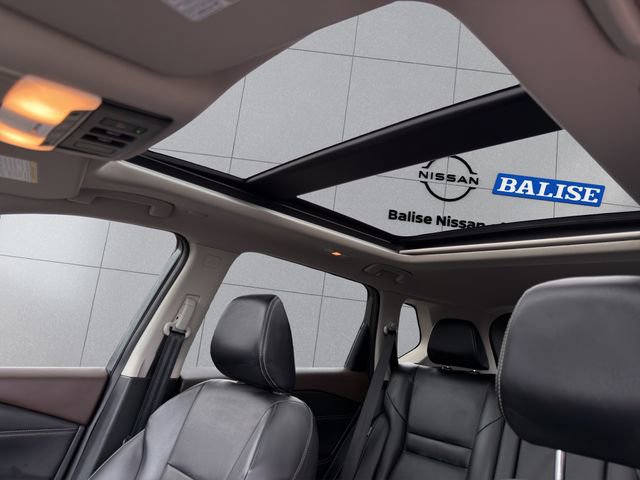 Used 2023 Nissan Rogue SL AWD/4WD image 27