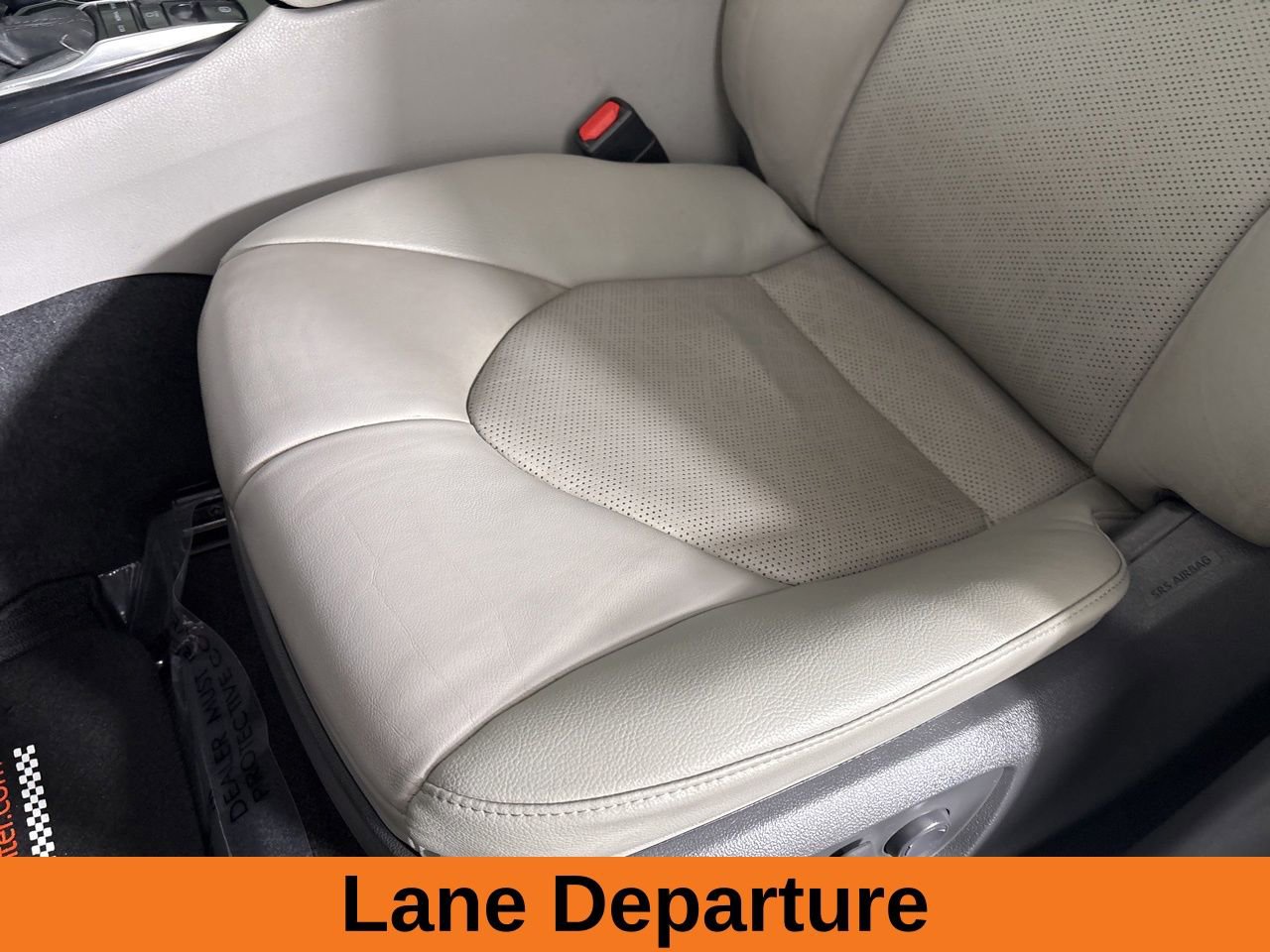 Used 2020 Toyota Camry XSE image 14