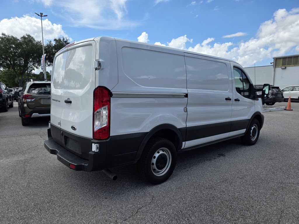 Used 2023 Ford Transit 250 Low Roof RWD image 3