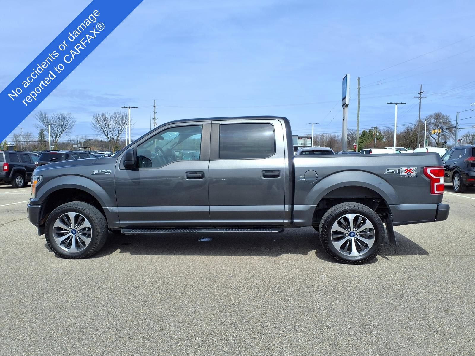 Used 2020 Ford F150 XL w/ Equipment Group 101A Mid AWD/4WD image 9